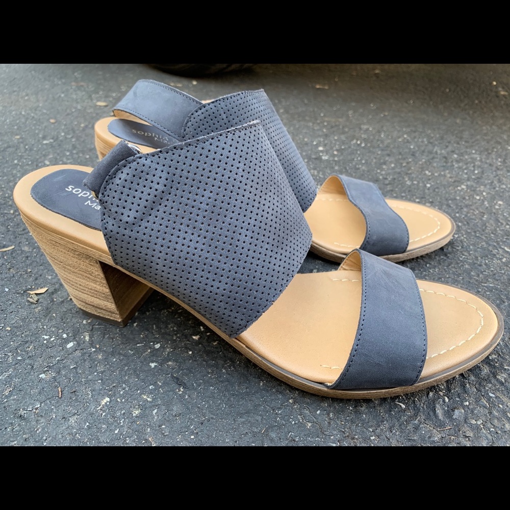 Sophia Milano Navy Sandal Heels